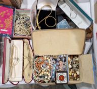 Quantity of costume jewellery including a gilt metal and blue glass fringe necklace, a quantity of