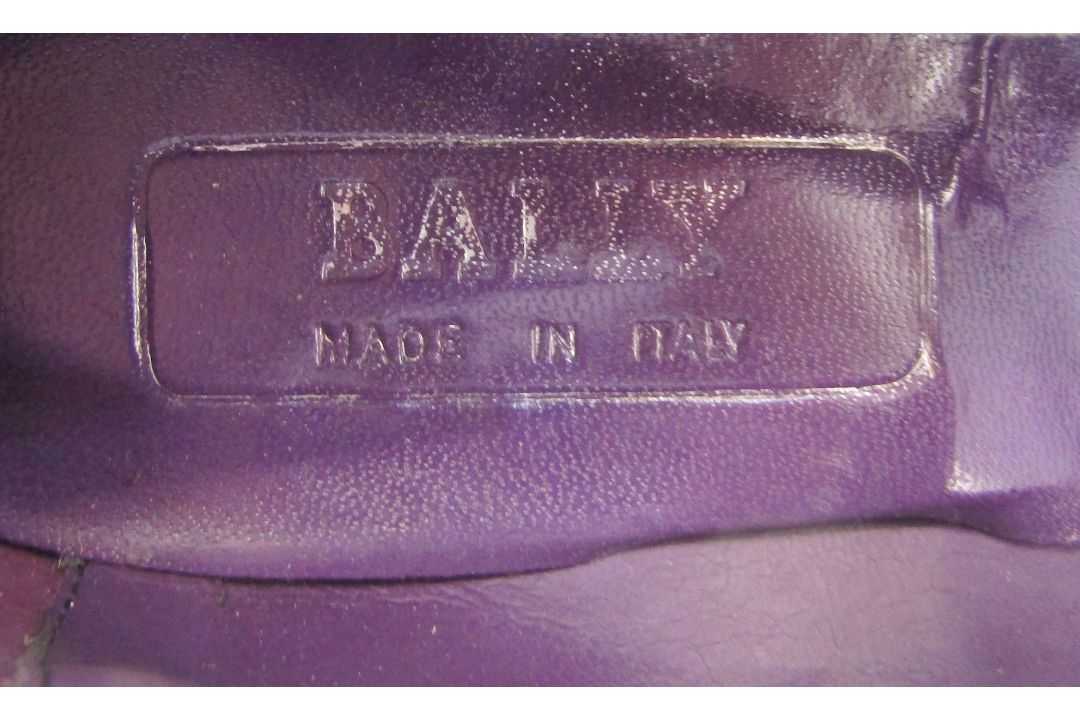 A pair of mid-century Bally strapped court shoes, leather button, size 40.5, a vintage evening bag - Image 3 of 3