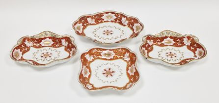 Chamberlain's Worcester porcelain part dessert-service, circa 1815, painted factory marks, decorated