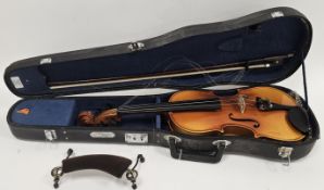 Late 20th century three-quarter size violin, made in the people's republic of China, 57cm total