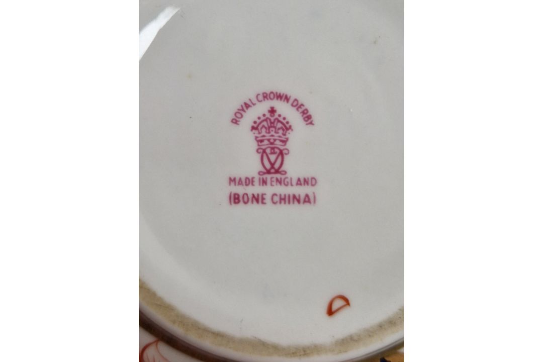 Royal Crown Derby bone china imari pattern lighter, of globular form, printed pink factory marks, - Image 2 of 2