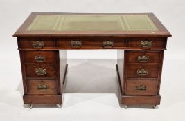 19th-century mahogany twin-pedestal writing desk, with green leather inset writing surface over an