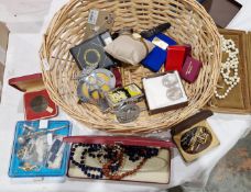 V Mixed lot of costume jewellery and collectable items, including two Vickers submarine tie clips,