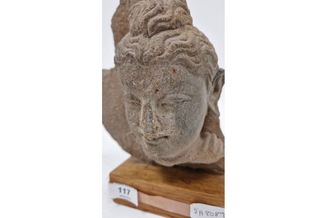 Carved stone Bodhisattva head fragment, possibly Gandhara region & 4th Century, the hair with - Image 8 of 11