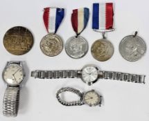 Five commemorative medals, including 1889 French gilt-bronze souvenir medal commemorating the