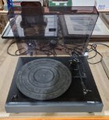 V Thorens Type TD180 turntable, serial no. 22946, in a black case (please note VAT will be payable