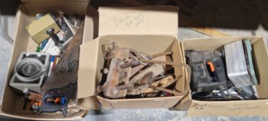 Collection of tools, including a Bailey no. 5 wood plane, a wooden plough plane, a Black & Decker