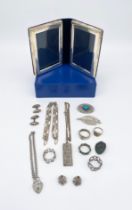 A mixed lot of hallmarked silver and white metal to include a figaro chain, bullion pendant