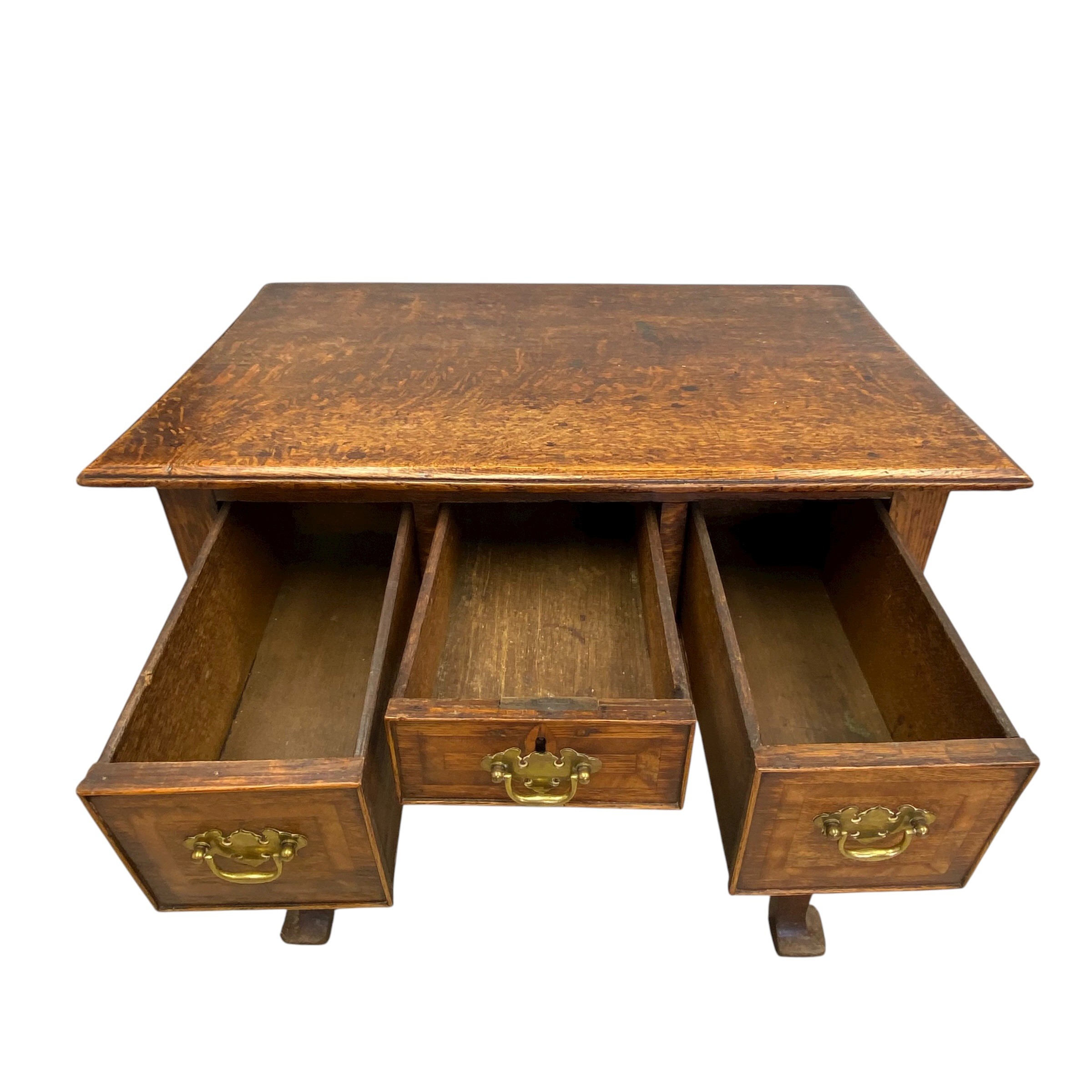 A Georgian oak lowboy with plank top over three frieze drawers raised on square section cabriole - Image 2 of 4
