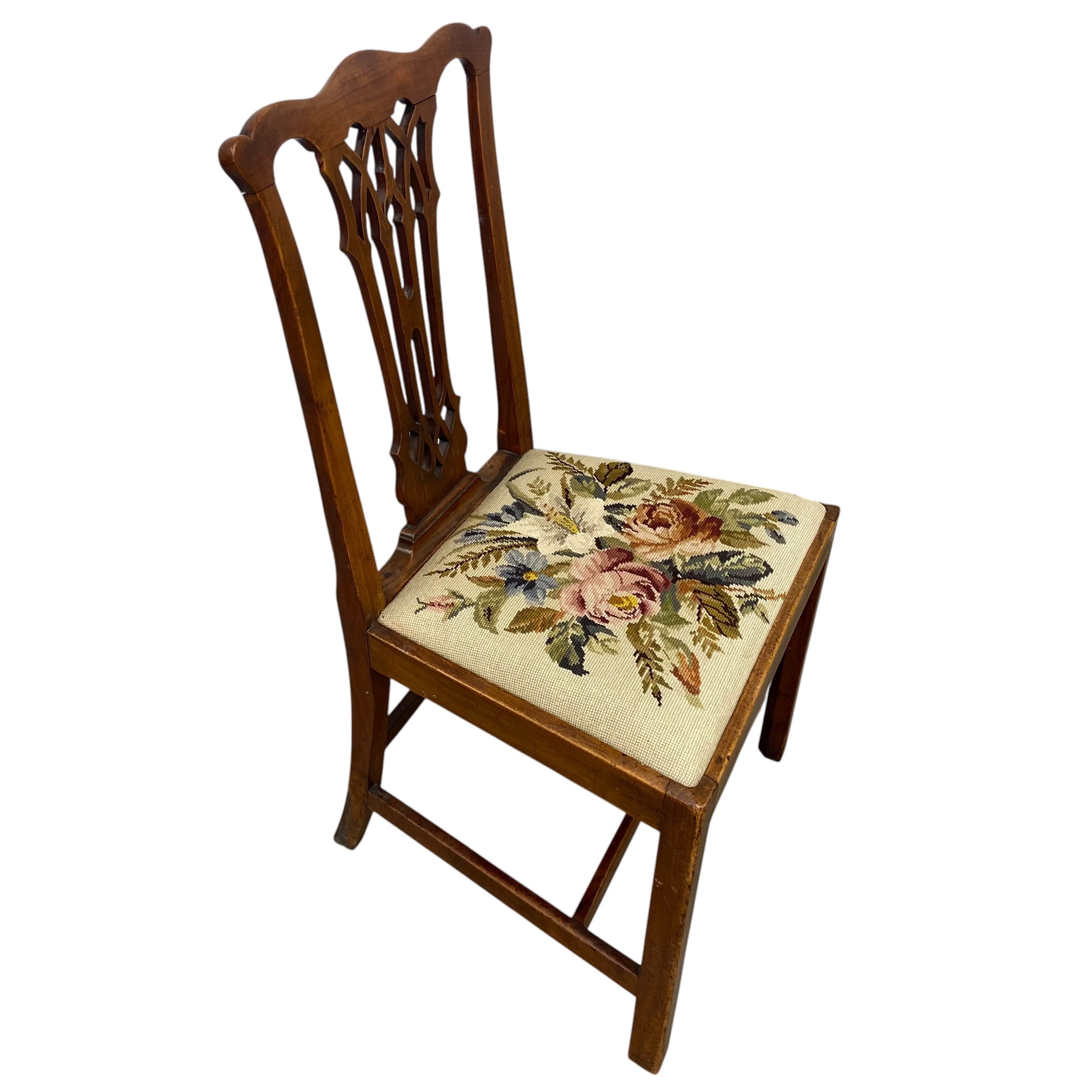 A Georgian mahogany dining chair in the Chippendale style together with a 19th century mahogany - Image 7 of 7