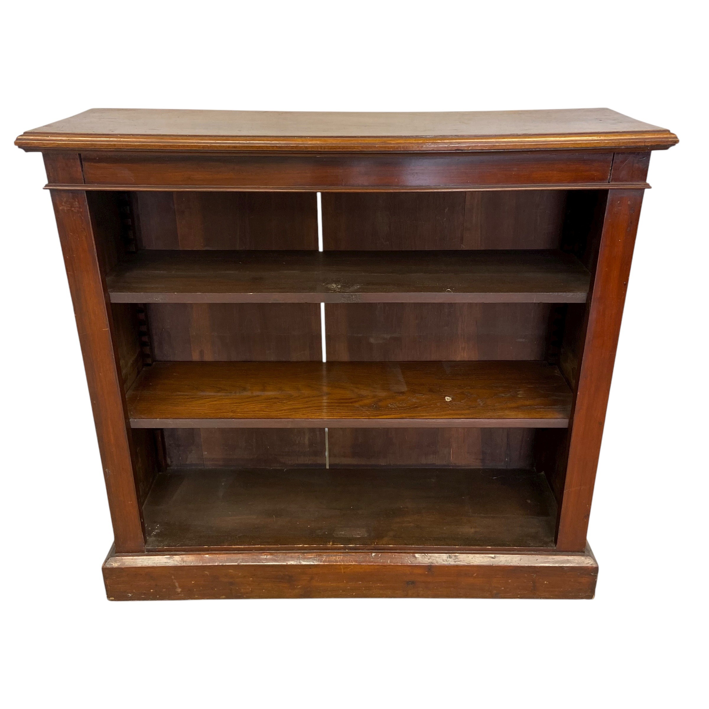 A 19th century mahogany open dwarf bookcase. H.92 W.99 D.32cm.