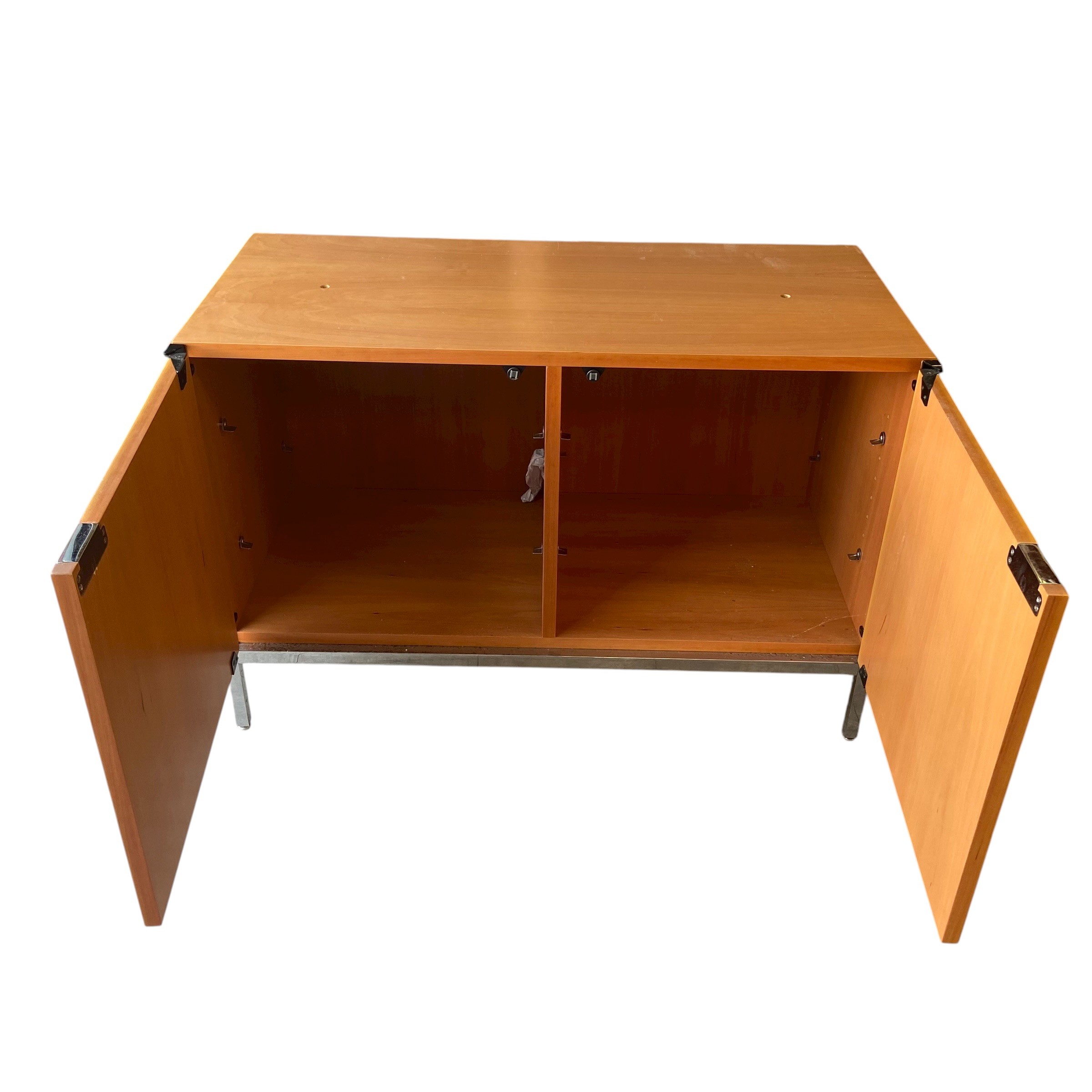 A contemporary pale birch sideboard in the manner of Knoll. H.62 W.95 D.46cm. (Marble top missing as - Image 2 of 5