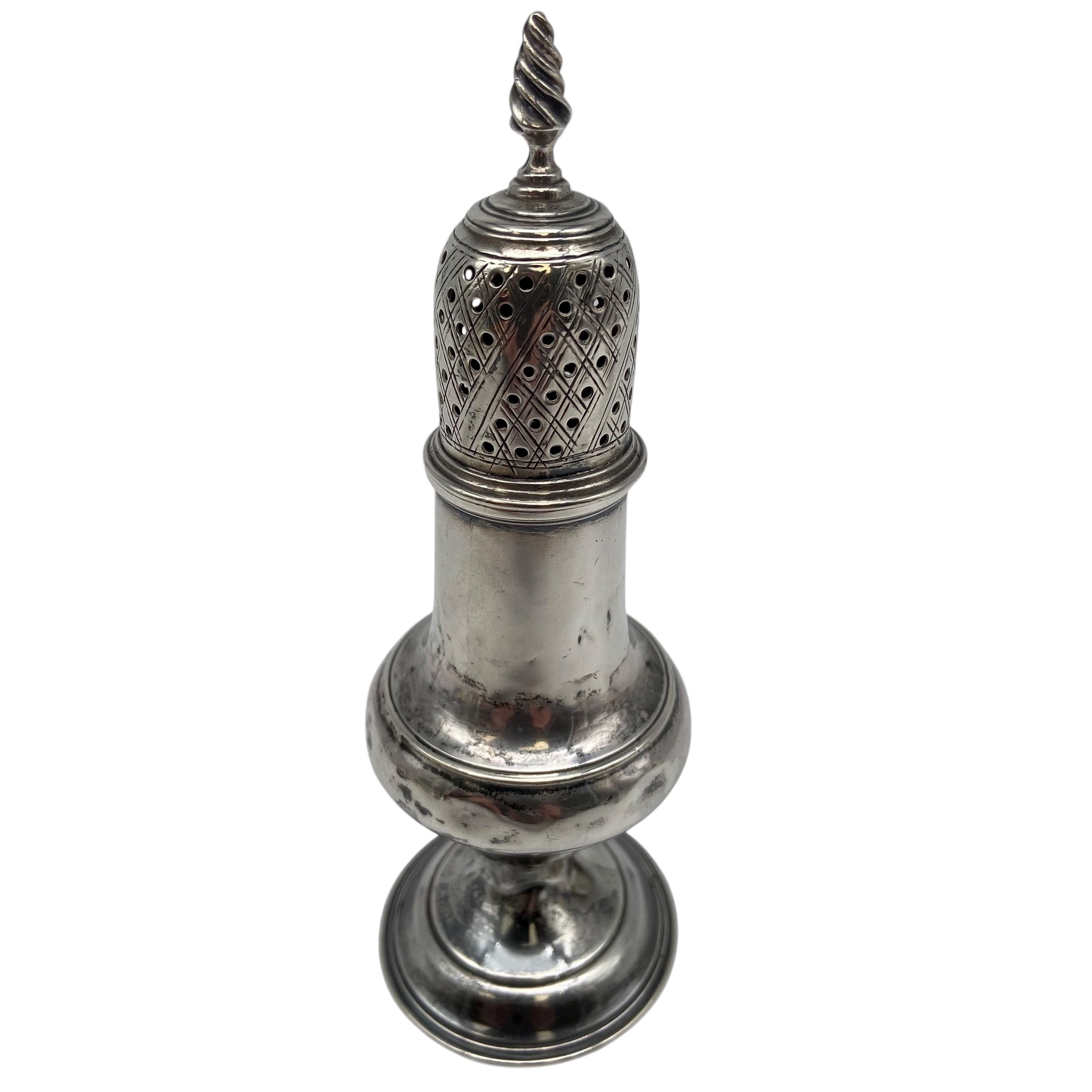 An Arts & Crafts hammered sterling silver creamer by Birmingham Guild of Handicraft Ltd, 1903 - Image 5 of 10