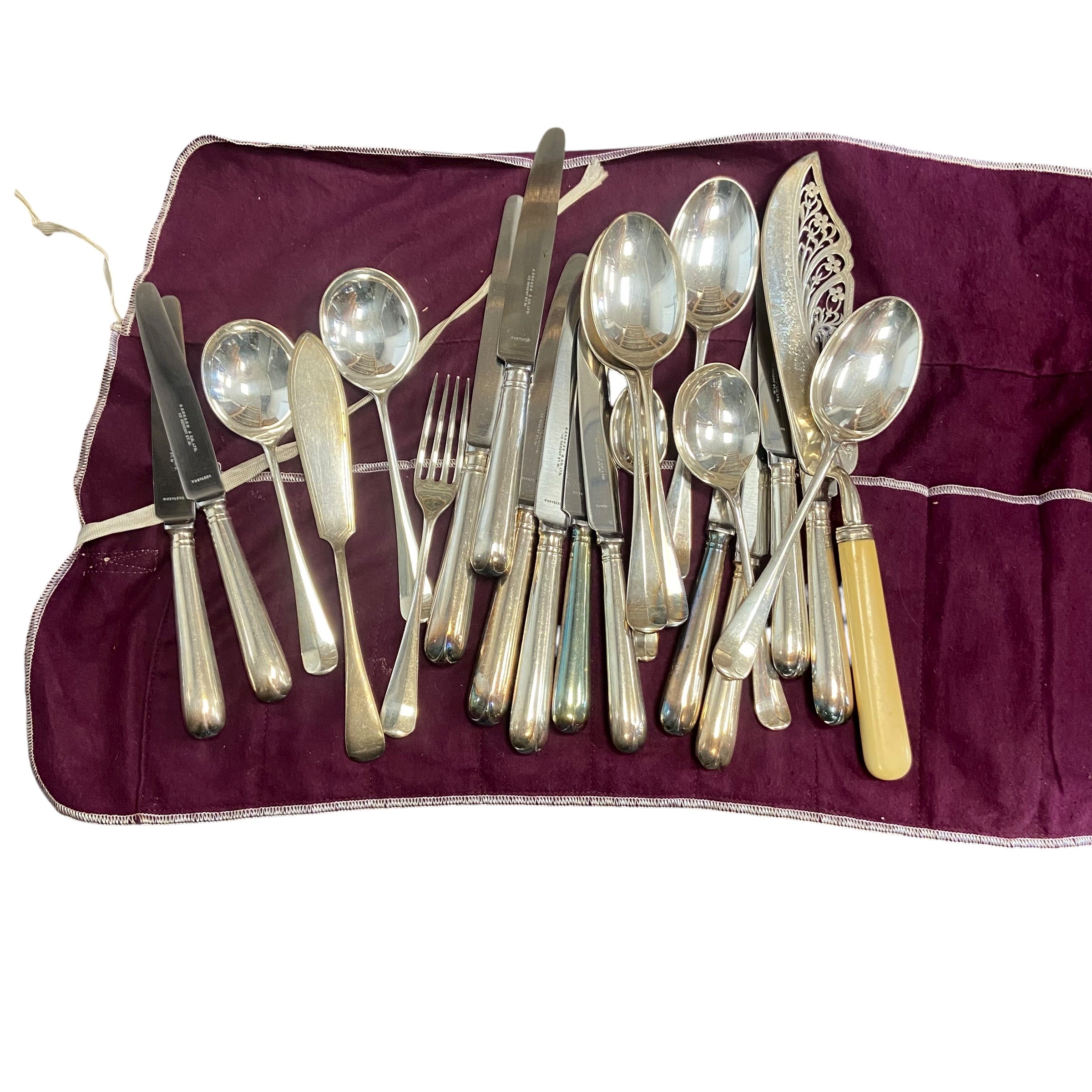 A mixed collection of silver plated and other items to include trays, bowls, teapots, cutlery and - Image 14 of 20