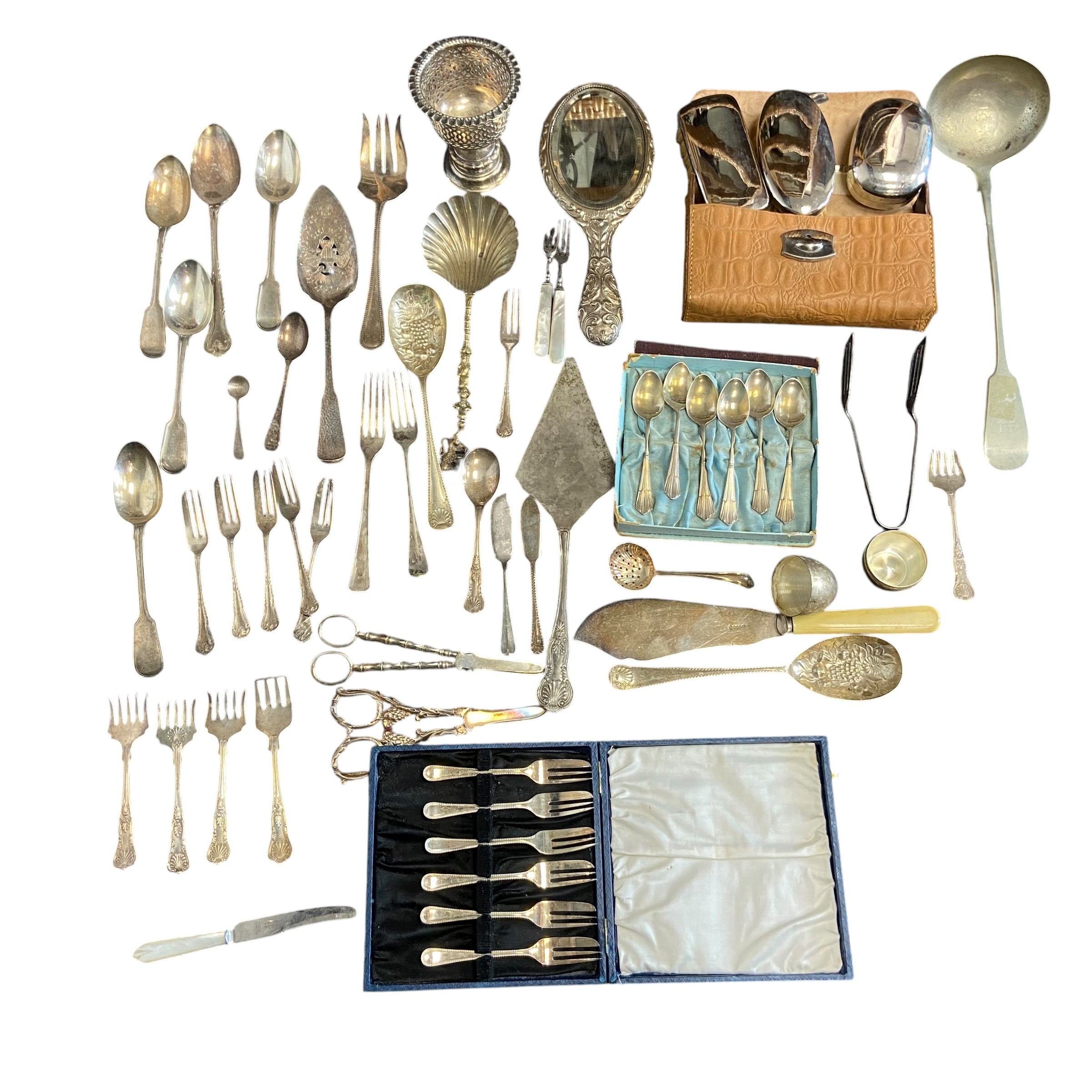 A mixed collection of silver plated and other items to include trays, bowls, teapots, cutlery and - Image 20 of 20