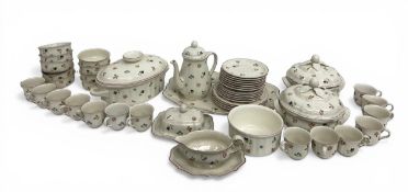 A contemporary Villeroy & Boch 'Petite Fleur' pattern porcelain part coffee and dinner service to
