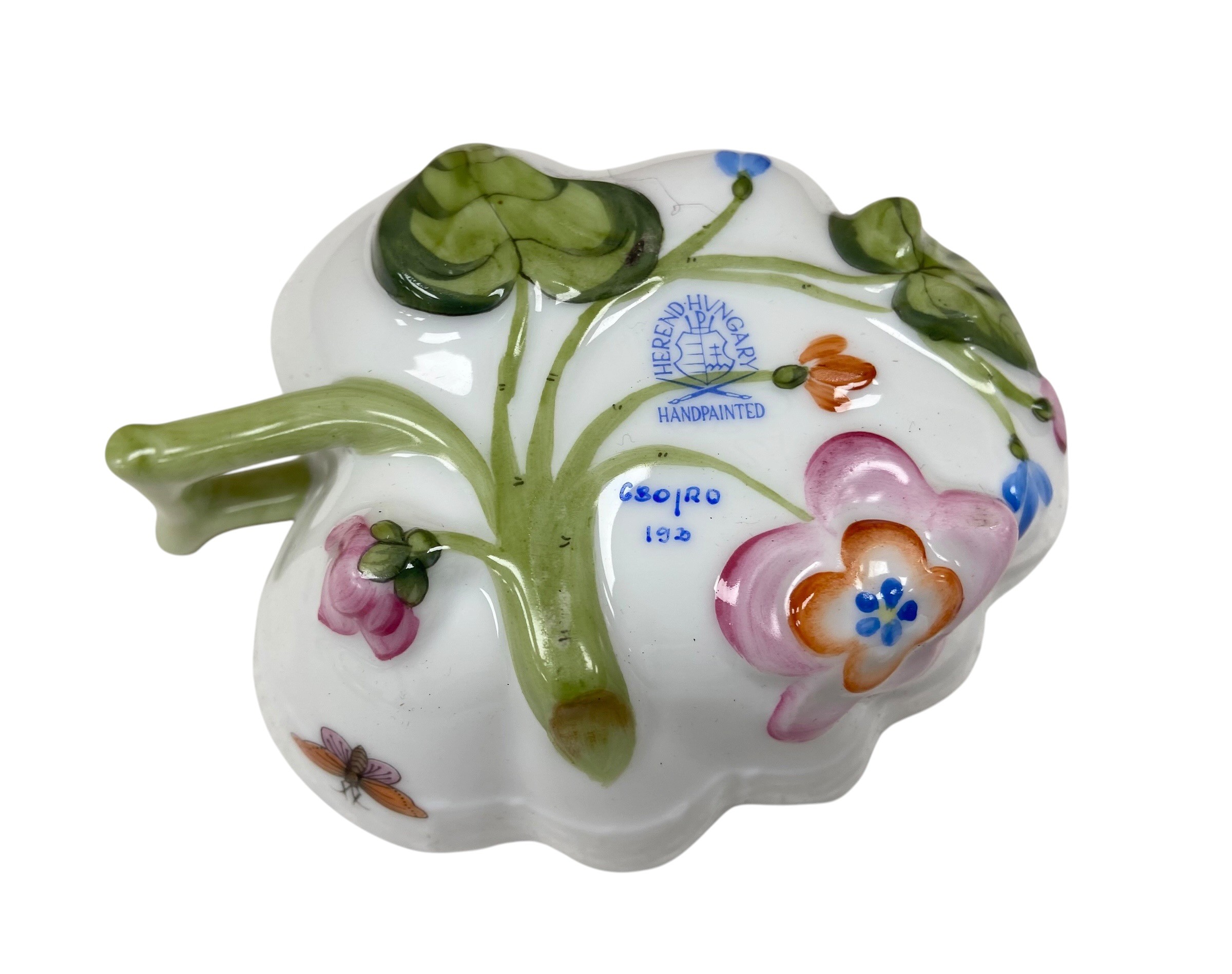 A mixed collection of Herend and other hand decorated porcelain items. - Image 3 of 8