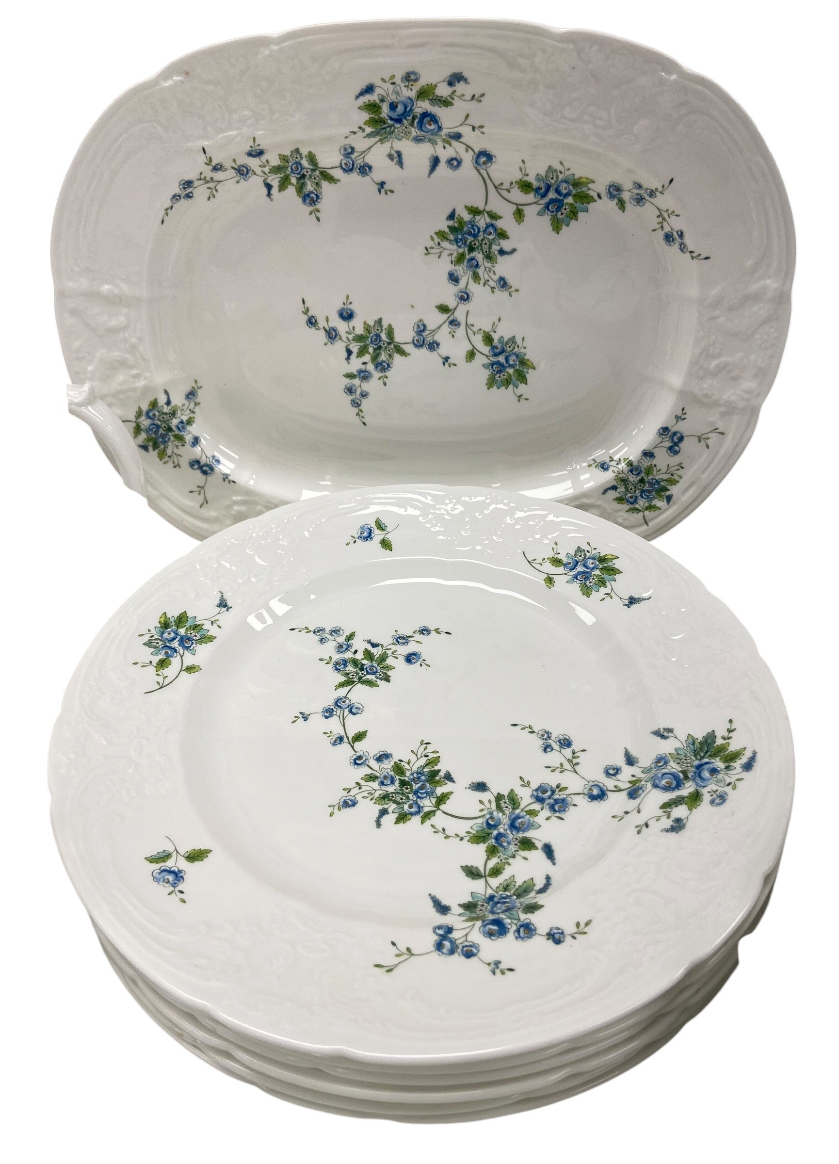 A Coalport 'Tintern' pattern part dinner service consisting of 6 dinner, dessert and tea plates, - Image 3 of 4