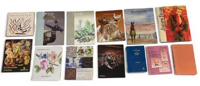A mixed lot of vintage auction catalogues and other reference books to include Bonhams, Christie'