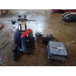 Workshop tool and rechargeable battery