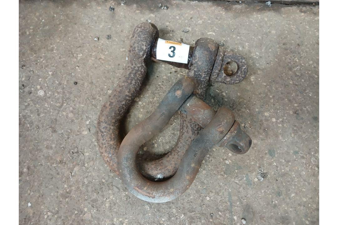 2 x Industrial shackles