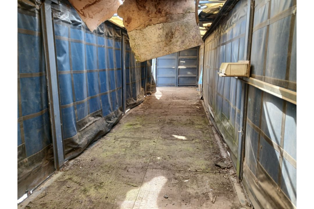 Curtain side container 44.6 x 8ft x 8.6h - Image 3 of 5