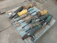10 x Hydraulic rams