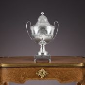 A FINE 18TH CENTURY STERLING SILVER SAMOVAR C. 1791, FOGELBERG & GILBERT