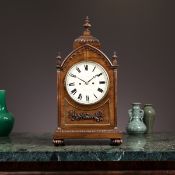 A REGENCY GOTHIC REVIVAL BRACKET CLOCK SIGNED MOLYNEUX, LONDON