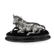 ATTR. TO CHRISTOFLE: A 19TH CENTURY SILVER MODEL OF A BULL, PARIS, C. 1860