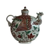 A CHINESE PORCELAIN PHOENIX WINE POT