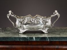 A MASSIVE ART NOUVEAU SILVER JARDINIERE, GERMAN, LATE 19TH / EARLY 20TH CENTURY