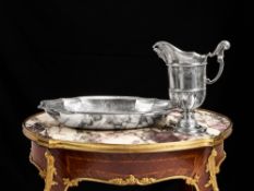 A FINE 19TH CENTURY FRENCH SILVER EWER AND BASIN, GEORGES FALKENBERG, PARIS