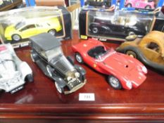 A tray of assorted toy cars to include a Maisto Lamborghini Diablo in yellow