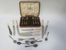 A cased set of hallmarked silver tea spoons and sugar tongs approx combined weight 84g together with