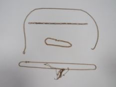 An assortment of 9 carat gold chains approx combined weight 13.5g