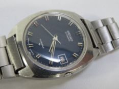 A mens Seiko automatic wristwatch