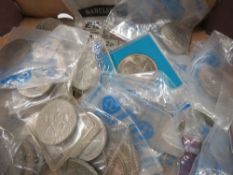 A tray of assorted crowns etc