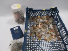 A tray of assorted British and Foreign coins