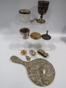 A small tray of collectables