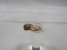 A 18ct & platinum illusion set diamond solitaire ring approx weight 3.5g