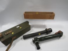 A 14A mark III 1944 periscope together with a 1945 sight (2)