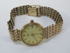 A hallmarked 9 carat gold Rotary wristwatch approx weight 18.7g