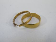 Two hallmarked 22 carat gold bands A/F approx combined weight 4g