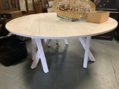 A large modern circular table Dia. 180 cm