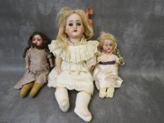 TWO HEUBACH KOPPLESDORF VINTAGE DOLLS, comprising 250-130/0 and 275-18/0, together with an SPBH