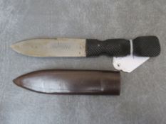 A WW2 ERA CHRIS JOHNSON FIGHTING / BOOT KNIFE, in leather scabbard