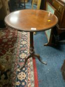 A quality Georgian mahogany pedestal table