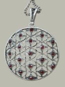 Silberkette mit grossen Silber-Anhänger-925-, rote Steine, 23,2 gr., L-70 cm, D-4 cm