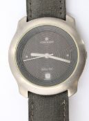 Herren-Armbanduhr, Junghans Solar  Titanium, Quarz, Werk nicht geprüft, getragen Erhaltung, D-3cm
